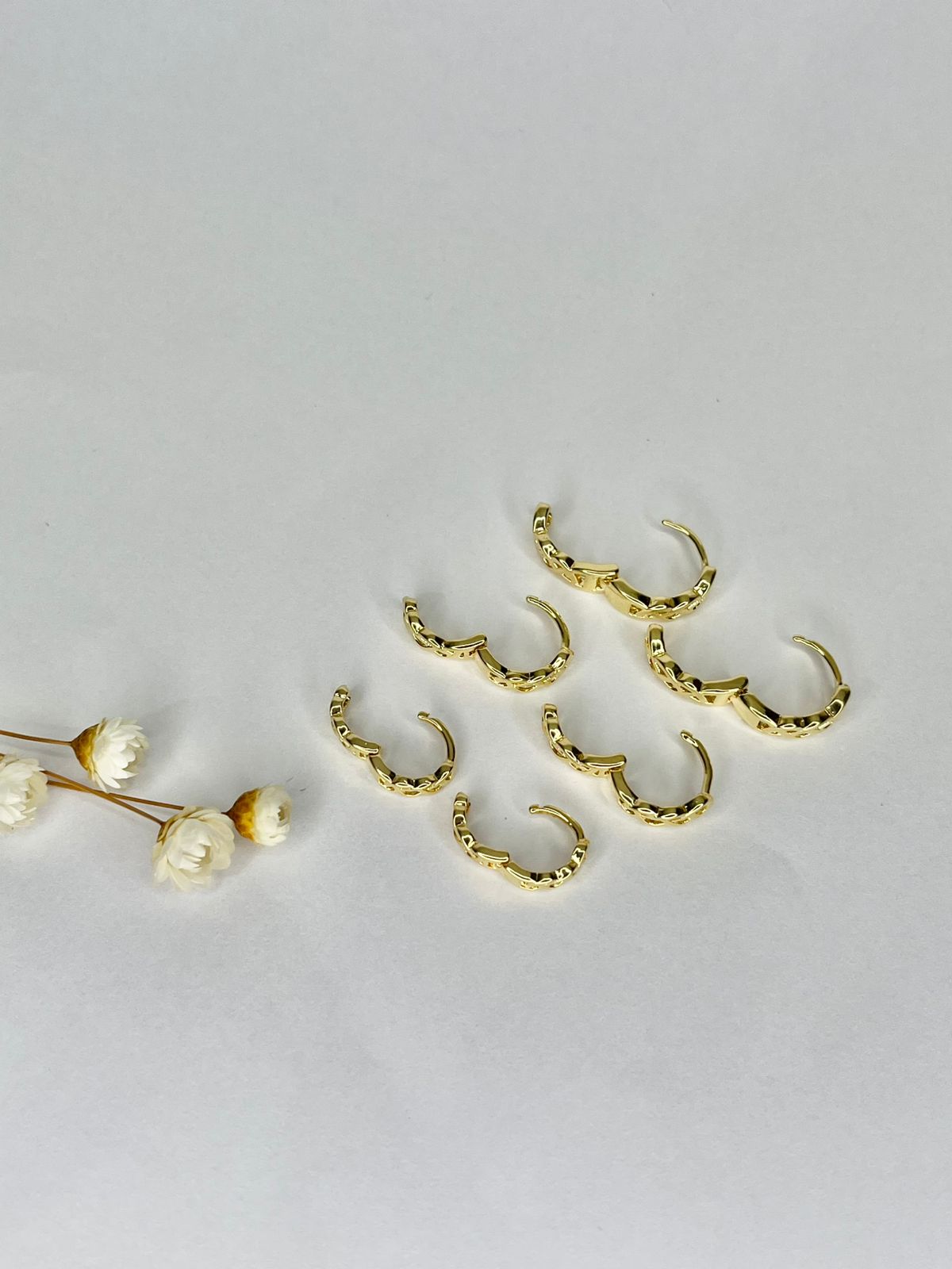 Trio de argolinhas clic trançada lisa - Imagem 4